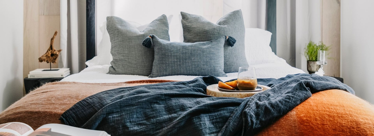 Blankets & Throws