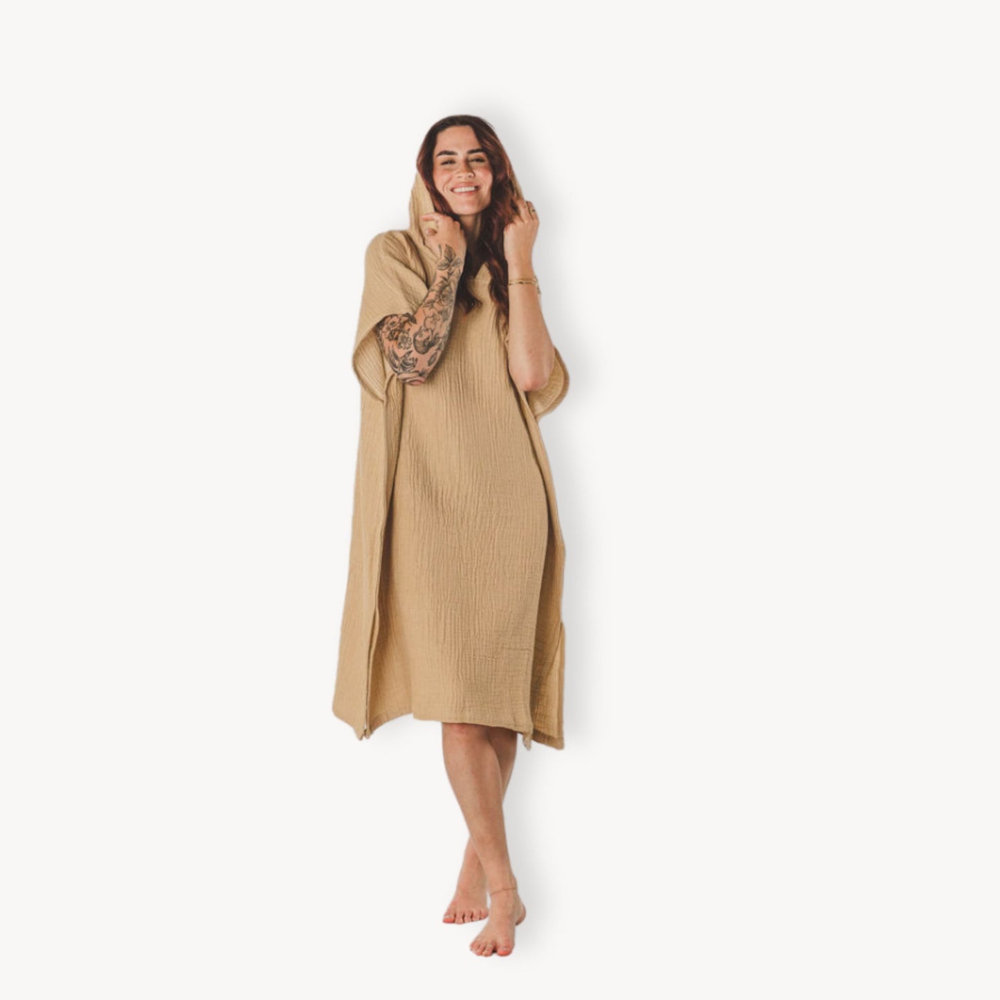 POKOLOKO Shoreline Poncho #color_sand
