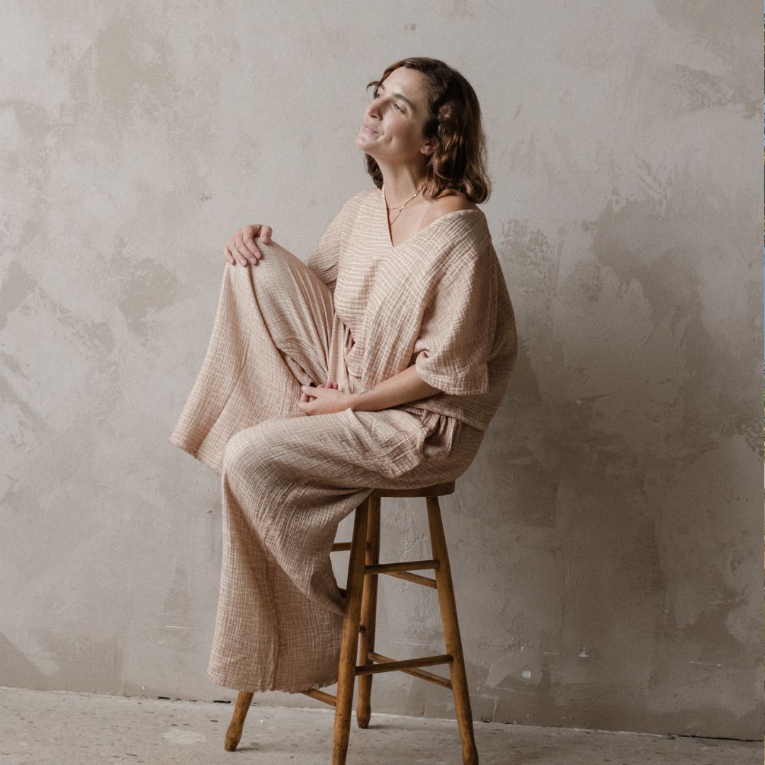 POKOLOKO Crinkle Palazzo Pants #color_crinkle-beige