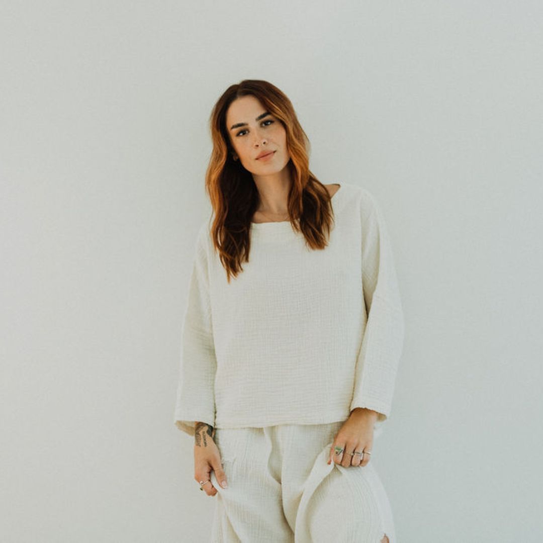 POKOLOKO Crinkle Long Sleeve Boat Top #color_crinkle-cream