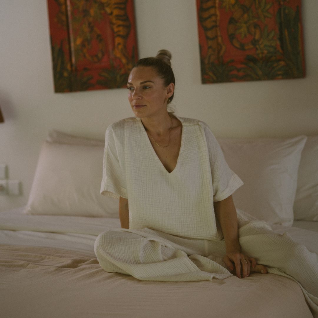 POKOLOKO Crinkle Crop Top #color_crinkle-cream