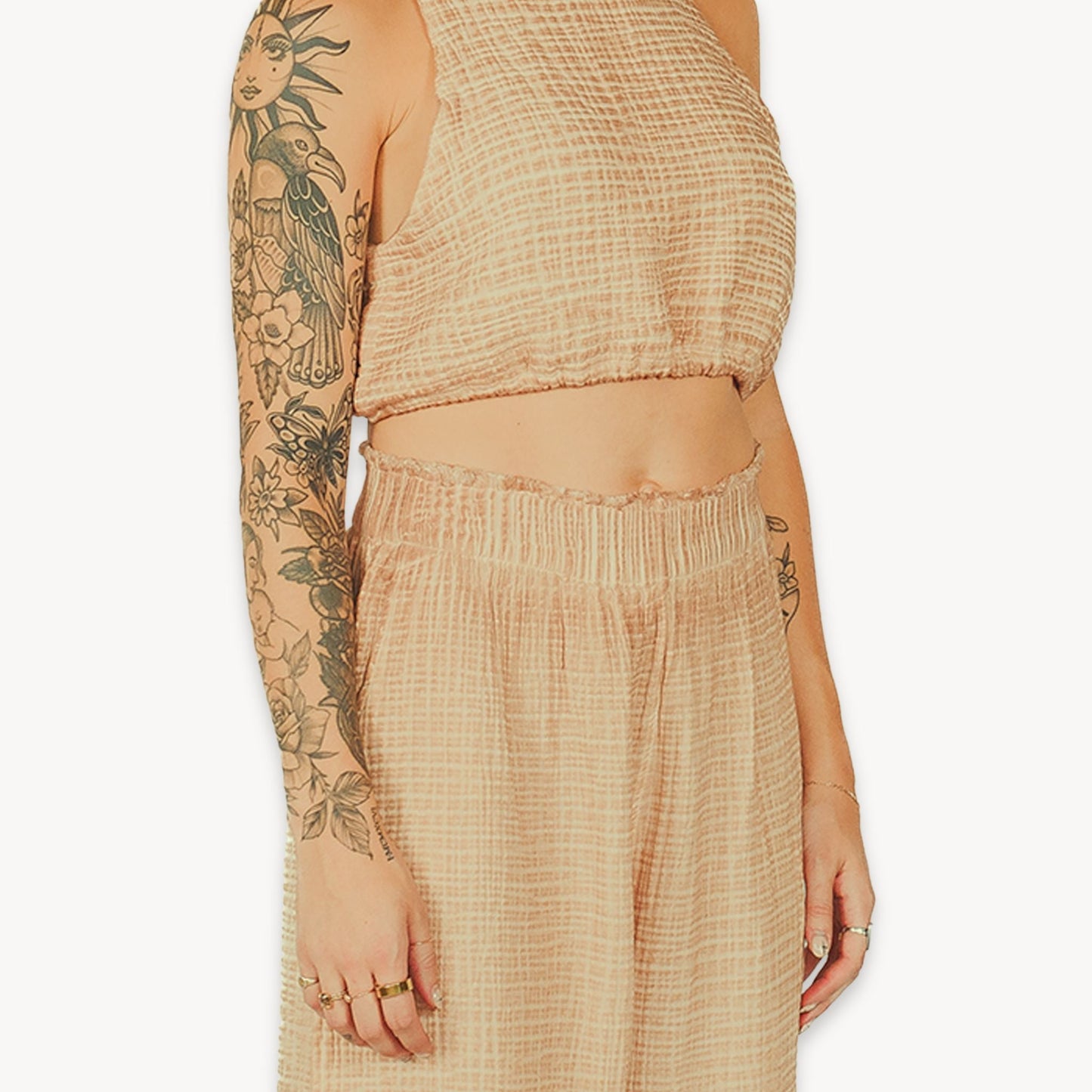 POKOLOKO Crinkle Palazzo Pants #color_crinkle-beige