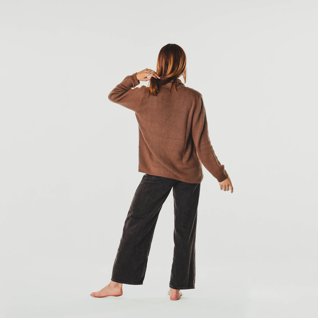 POKOLOKO Alice Sweater #color_blushing-brown