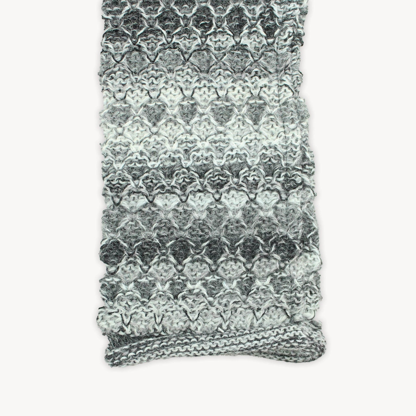 POKOLOKO Alpaca Aurora Hand Warmers #color_midnight