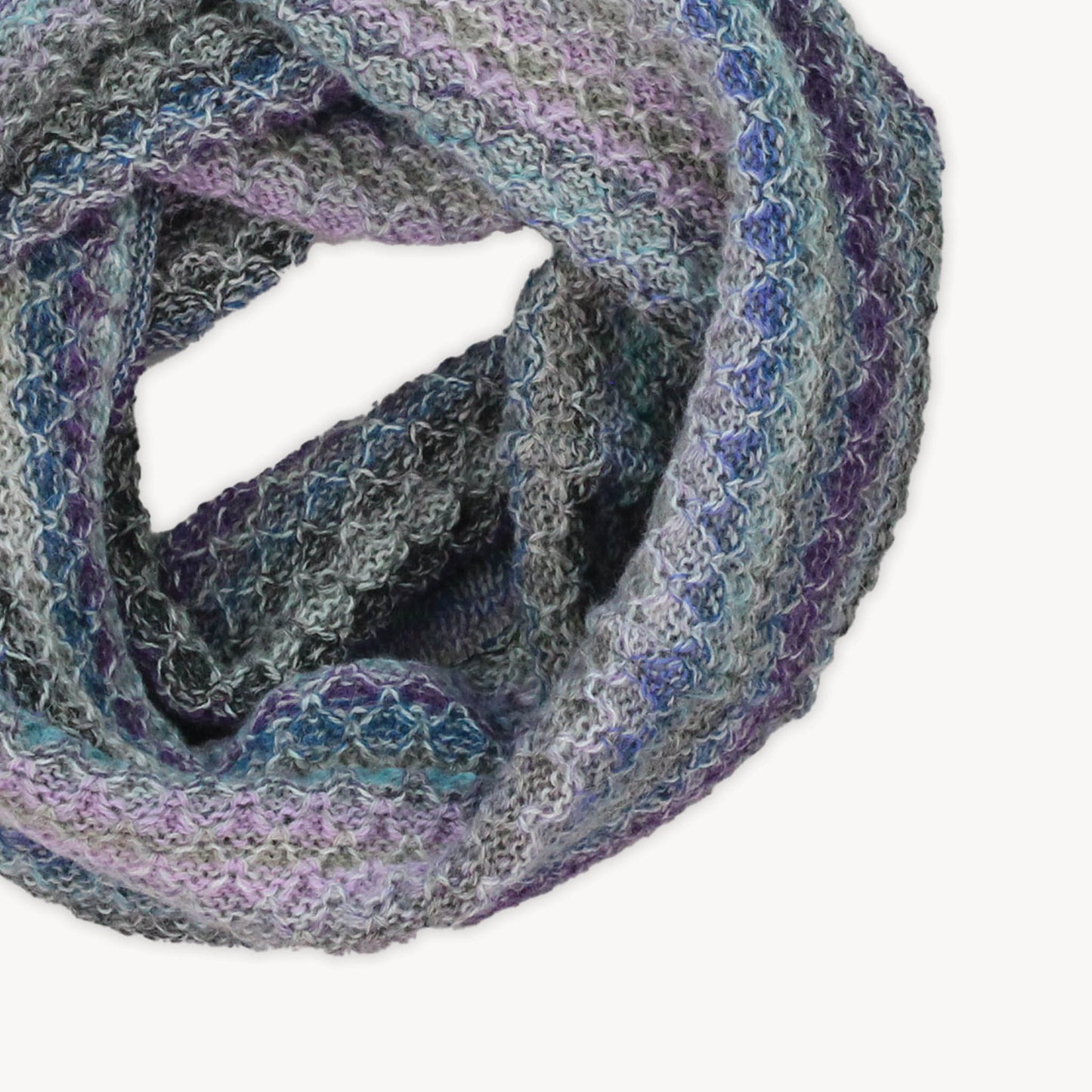 POKOLOKO Alpaca Aurora Infinity Scarf #color_blue-lilac
