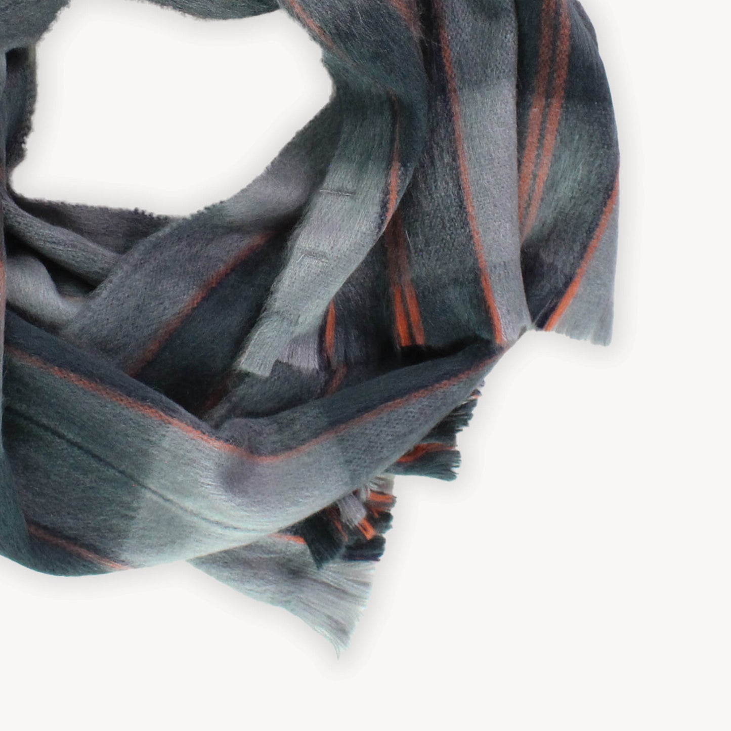 POKOLOKO Alpaca Seamless Plaid Scarf #color_retro-grey-plaid
