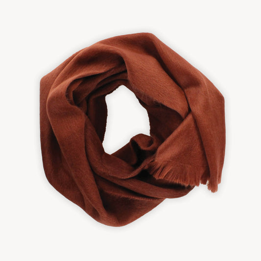 POKOLOKO Alpaca Seamless Ombre Scarf #color_creme-brulee-ombre