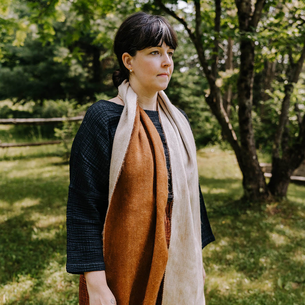 POKOLOKO Reversible Alpaca Seamless Scarf #color_cafe-au-lait