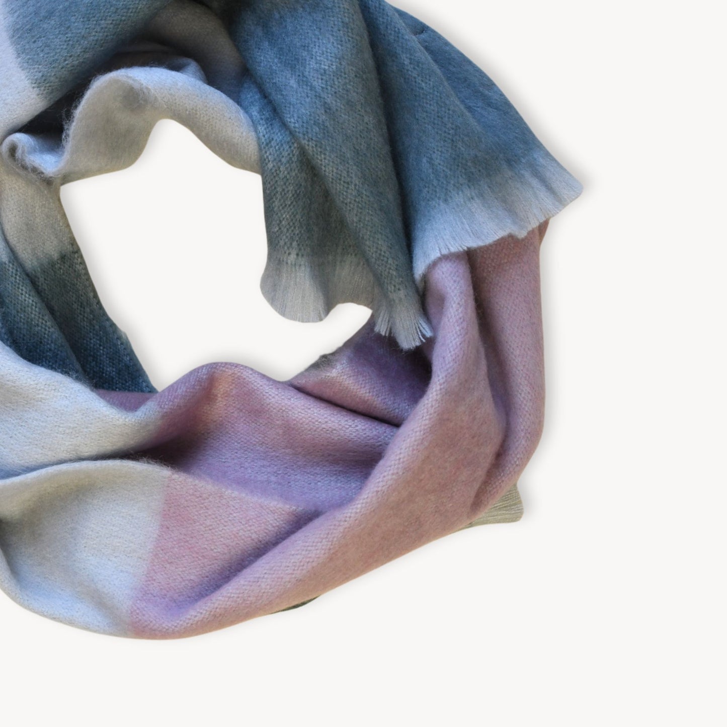 POKOLOKO Alpaca Seamless Block Scarf
#color_charm