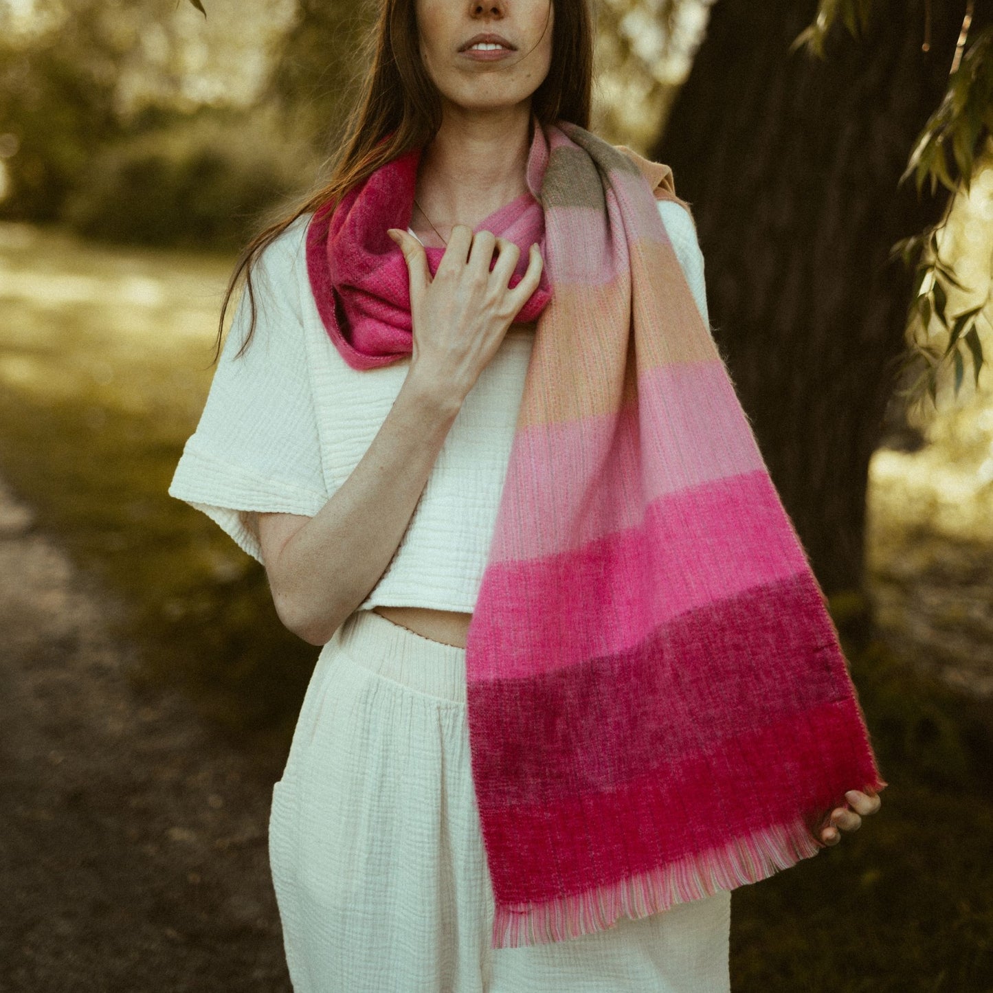 POKOLOKO Mood Alpaca Seamless Scarf #color_jewel-mood