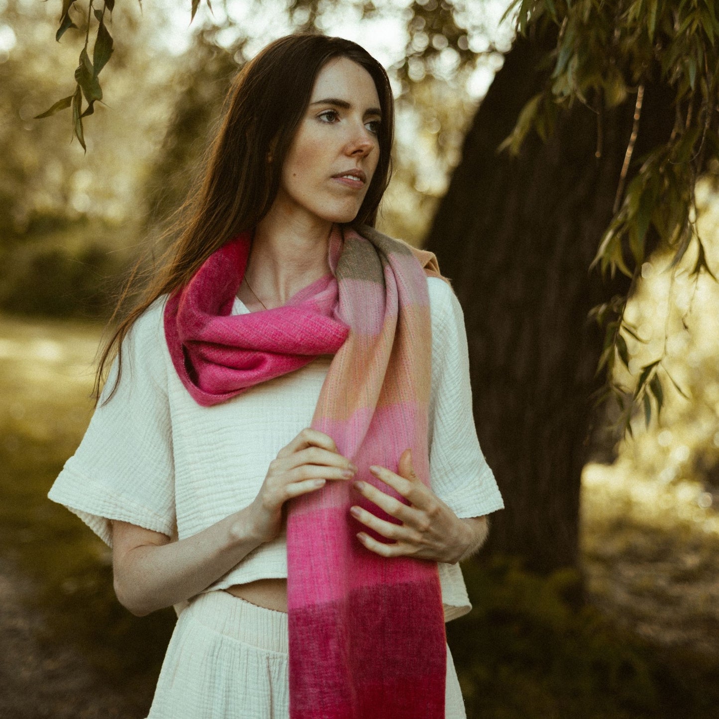 POKOLOKO Mood Alpaca Seamless Scarf #color_jewel-mood
