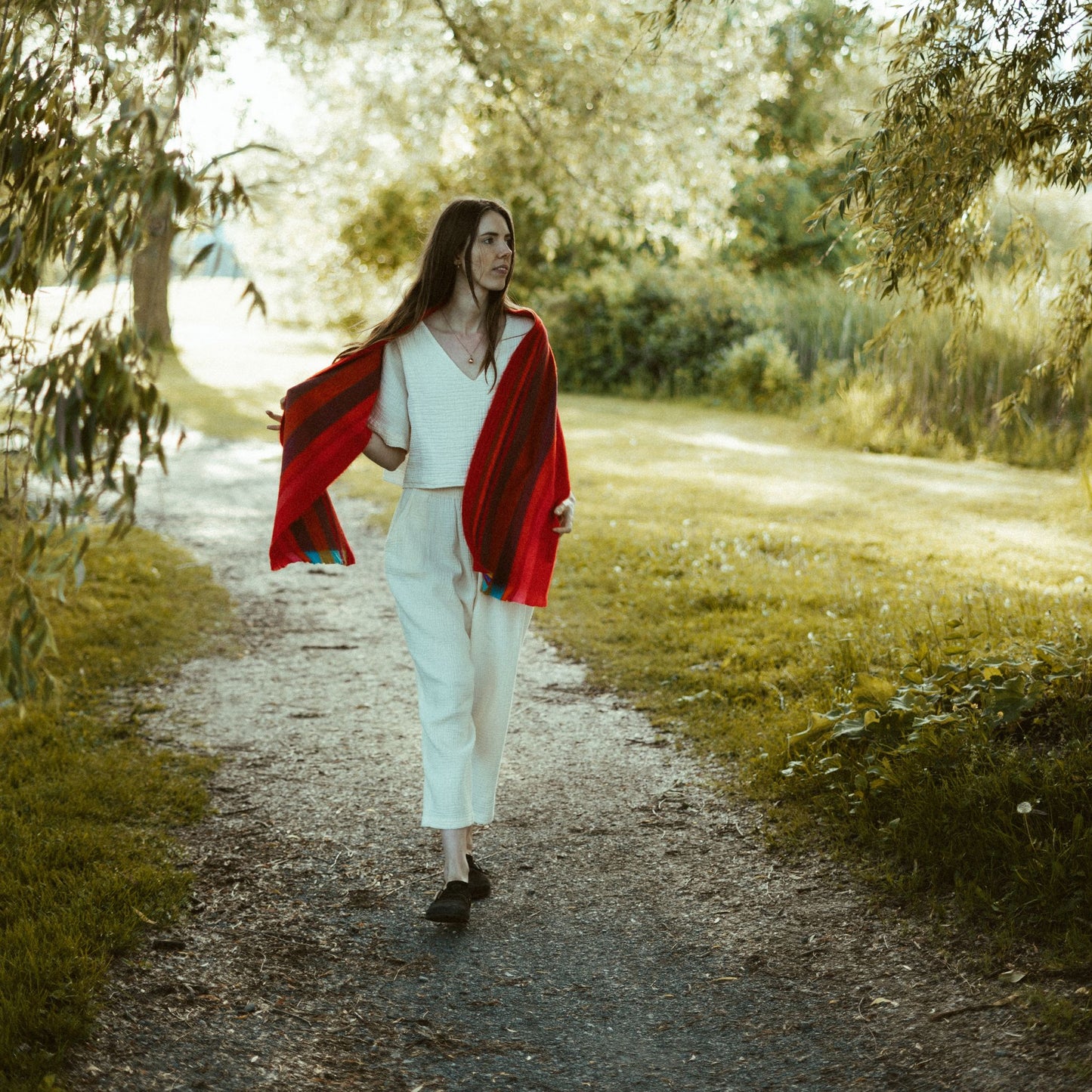 POKOLOKO Alpaca Seamless Multi Stripe Scarf #color_crimson-multi-stripe