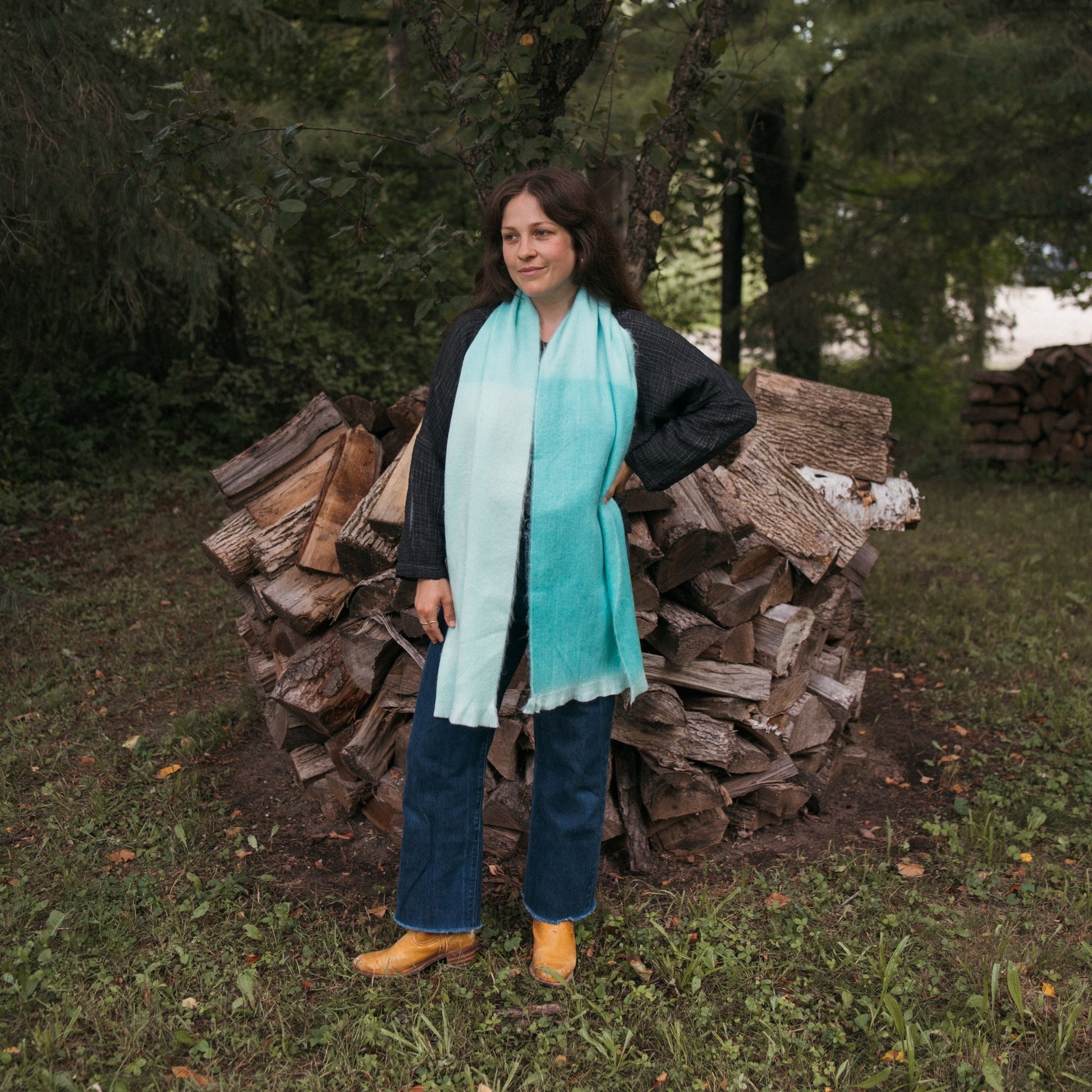 POKOLOKO Alpaca Seamless Ombre Scarf #color_cyan