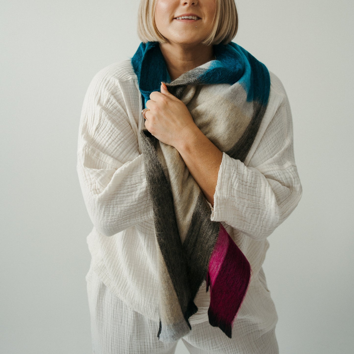 POKOLOKO Alpaca Seamless Multi Stripe Scarf #color_fig