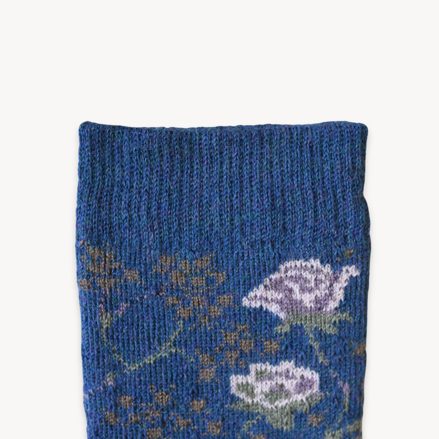 POKOLOKO Thick Print Alpaca Socks #color_blue-rose