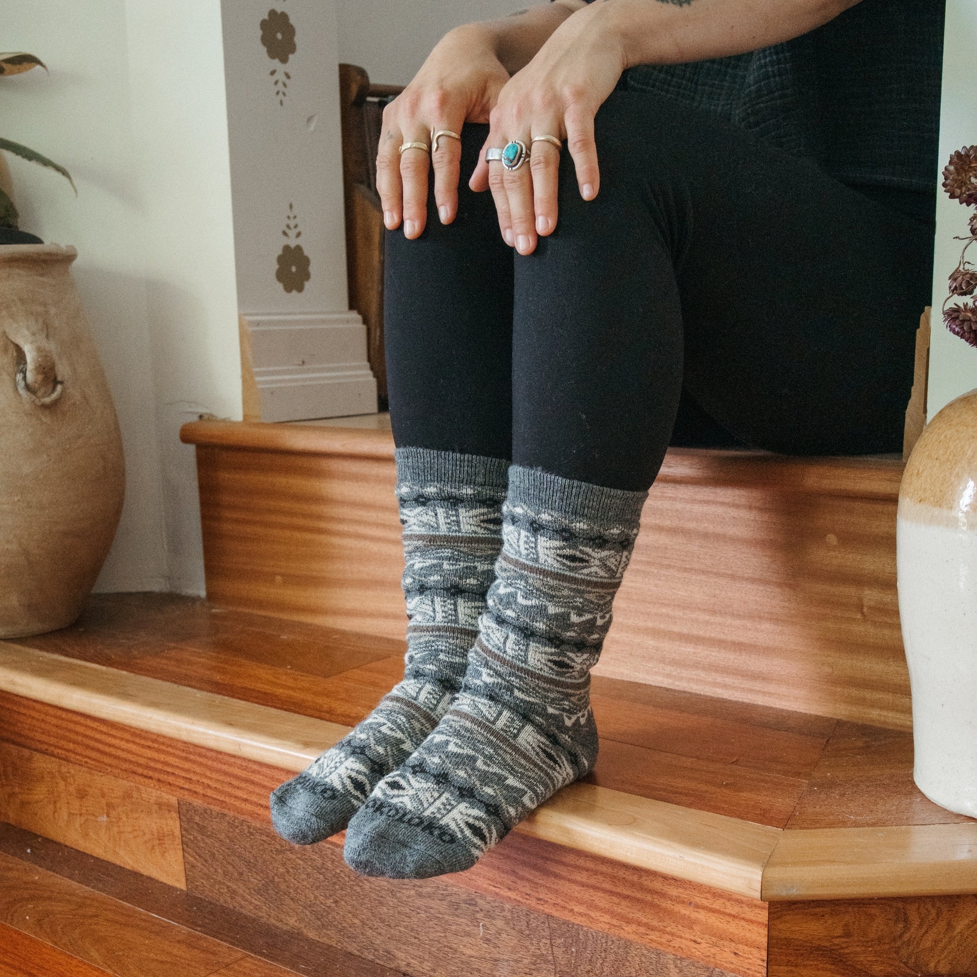POKOLOKO Thick Print Alpaca Socks #color_rockface