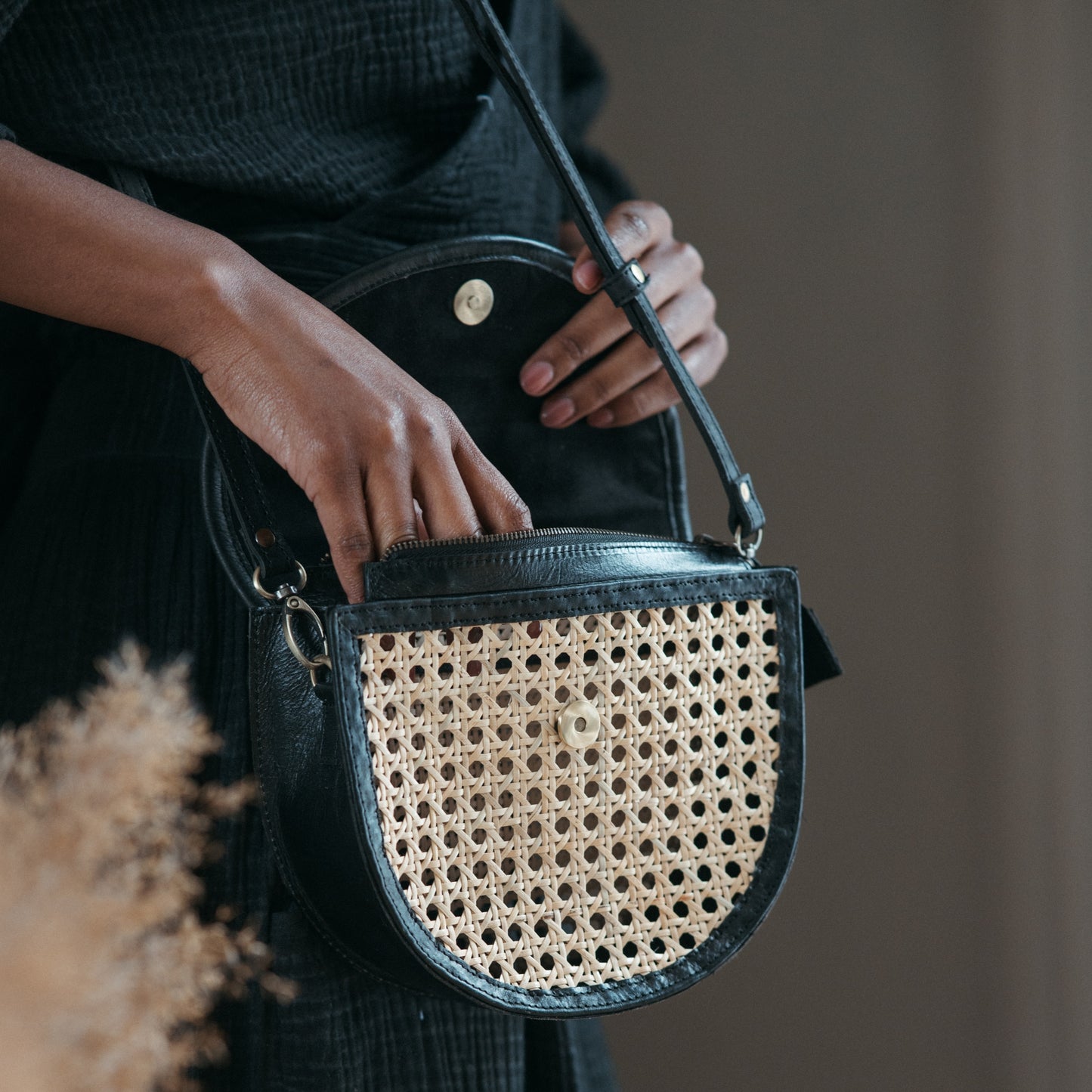 POKOLOKO Leather Bag with Cane Accent - Half Moon #color_black-leather