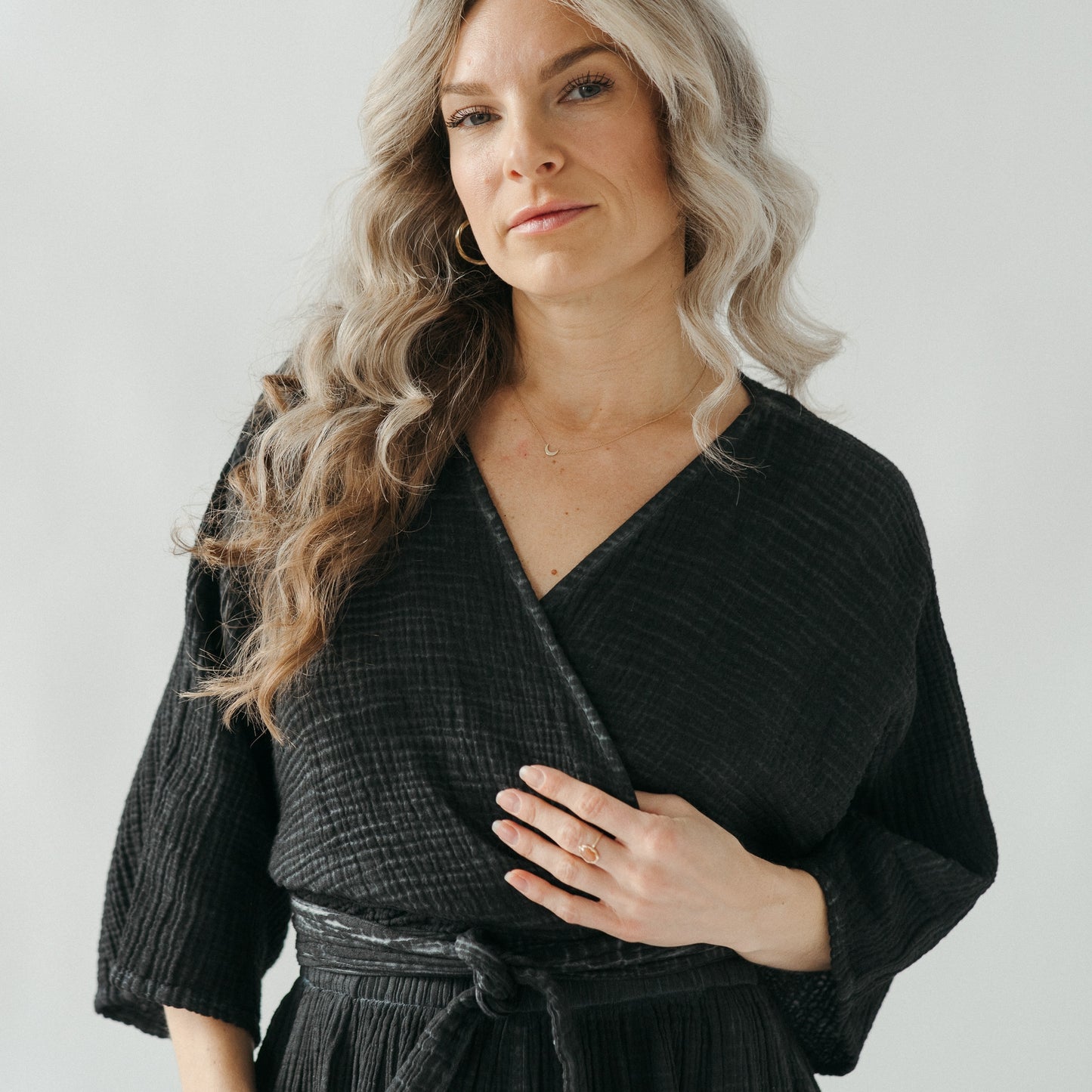 POKOLOKO Crinkle Balloon Sleeve Top #color_crinkle-black