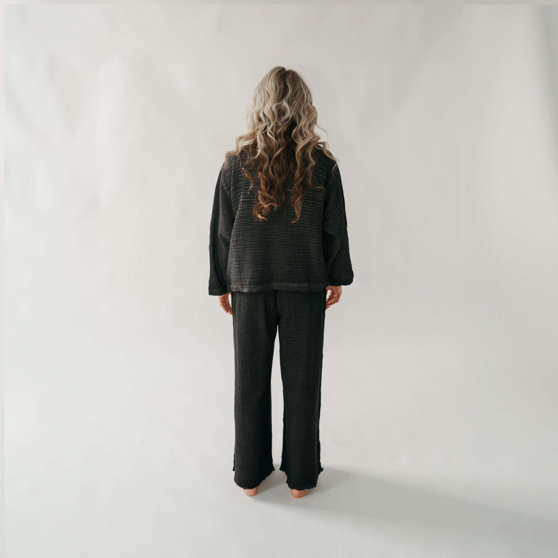 POKOLOKO Crinkle Short Jacket #color_crinkle-black