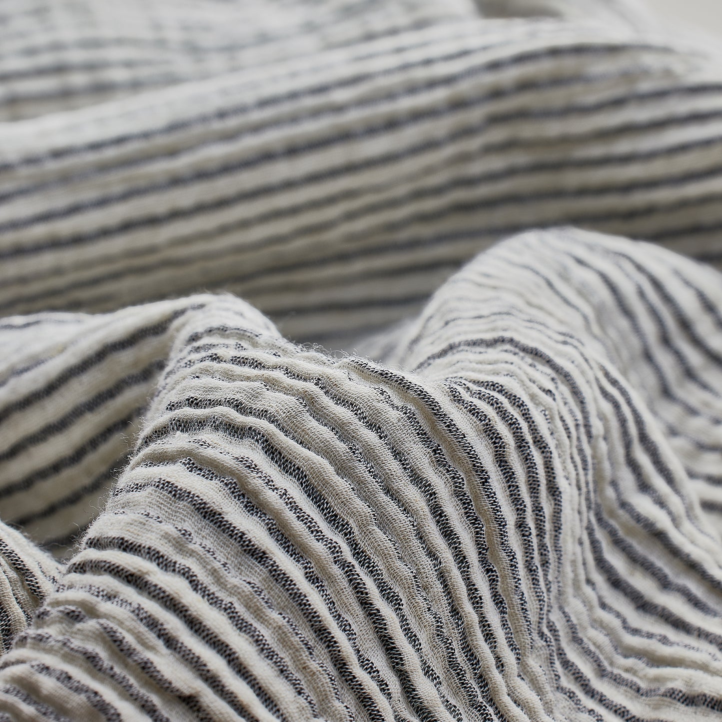 POKOLOKO Striped Crinkle Palazzo Pants #color_striped-charcoal