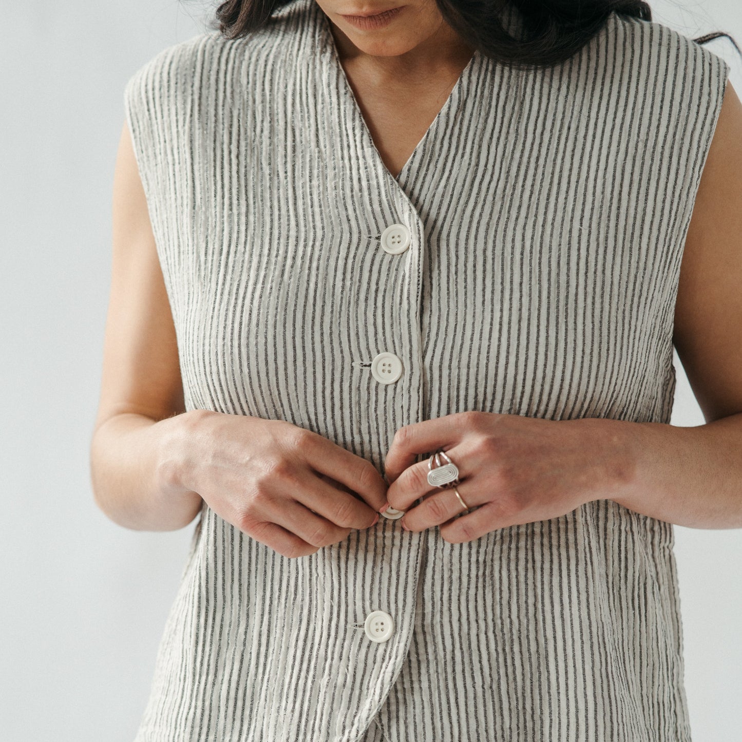 POKOLOKO Striped Crinkle Cotton Waistcoat