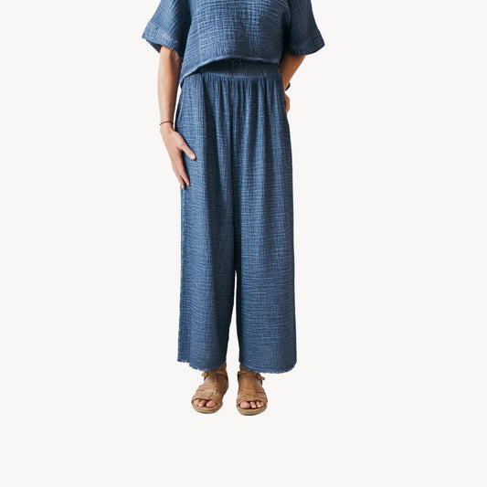 POKOLOKO Crinkle Palazzo Pants #color_crinkle-denim