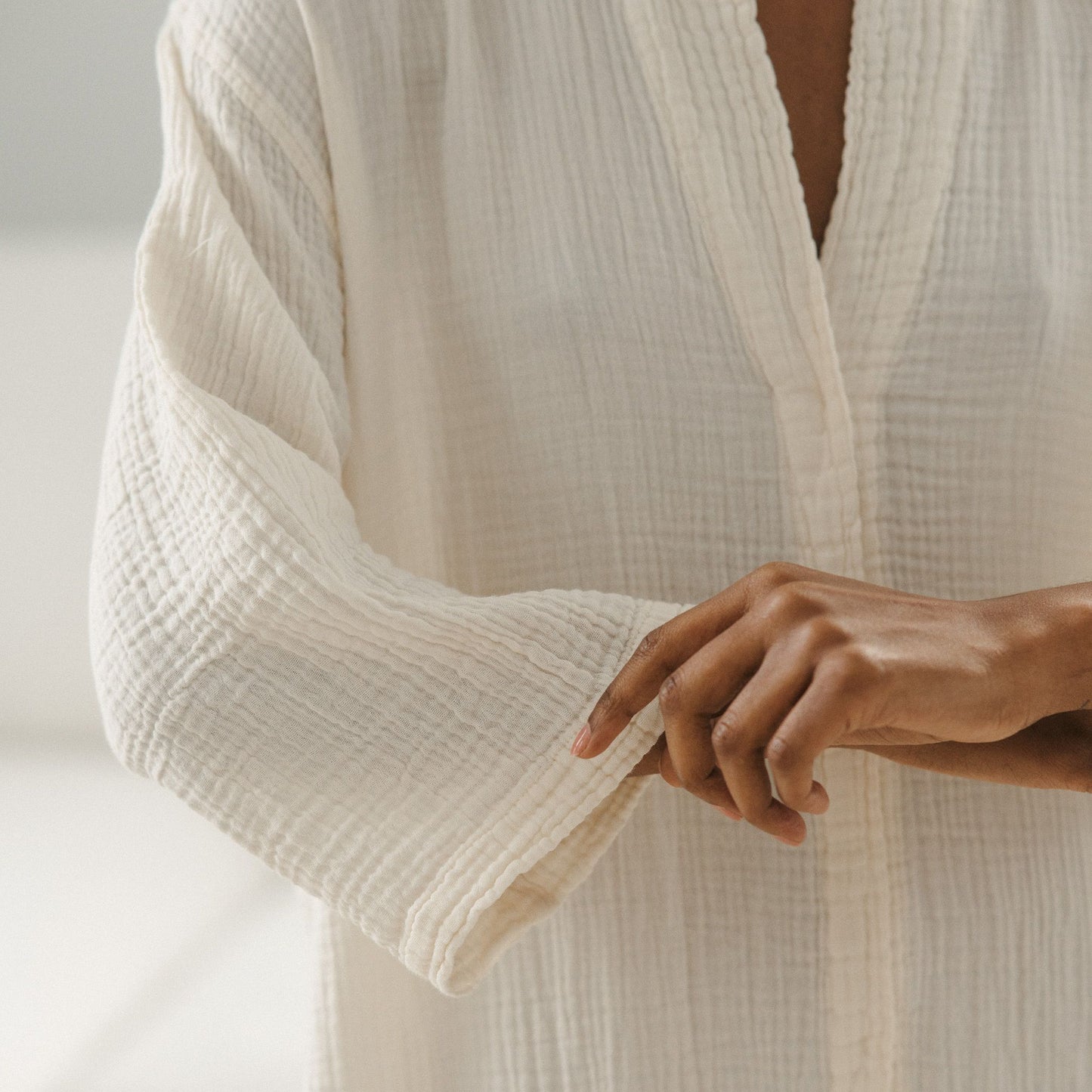 POKOLOKO Crinkle Shirt Dress #color_crinkle-cream