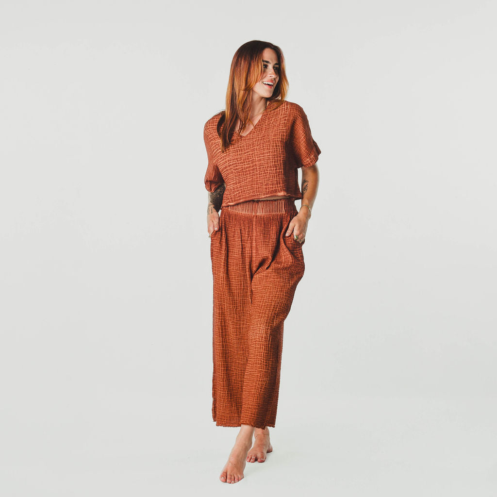 POKOLOKO Crinkle Crop Top #color_crinkle-terracotta