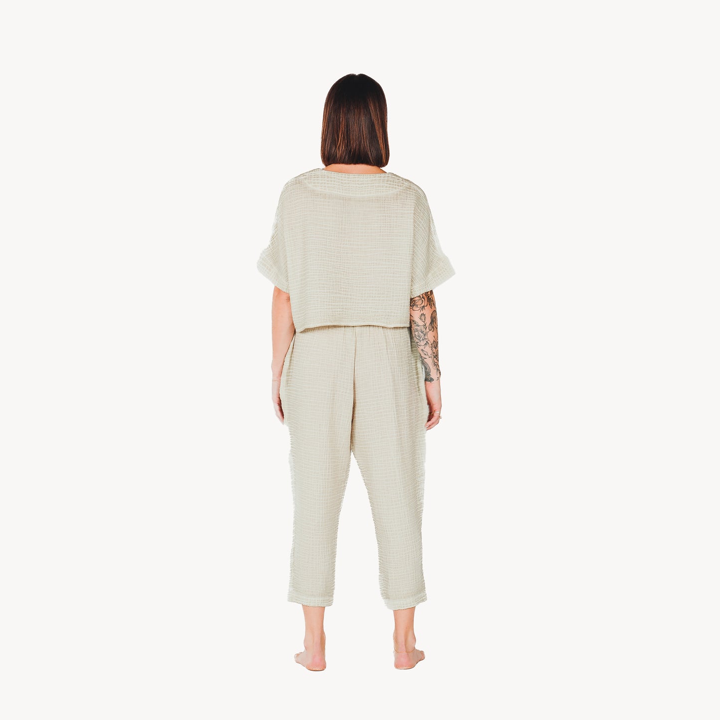 POKOLOKO Crinkle Crop Top #color_crinkle-grey