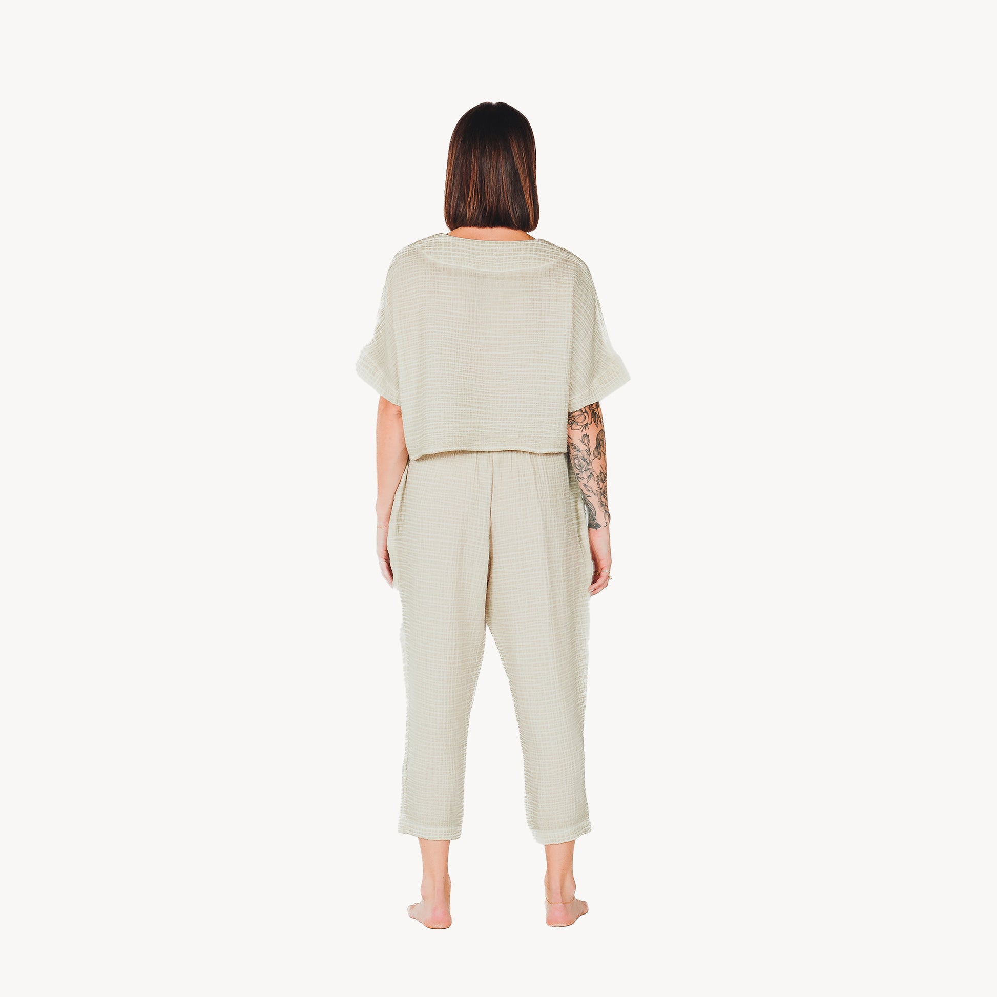 POKOLOKO Crinkle Crop Top #color_crinkle-grey