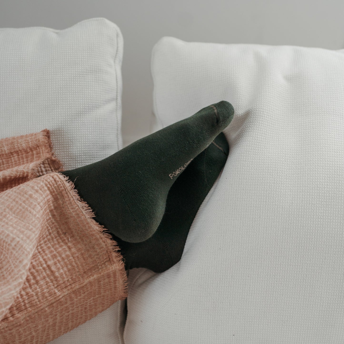 POKOLOKO Striped-Solid Pima Socks - Pack of 2 #color_forest-walnut