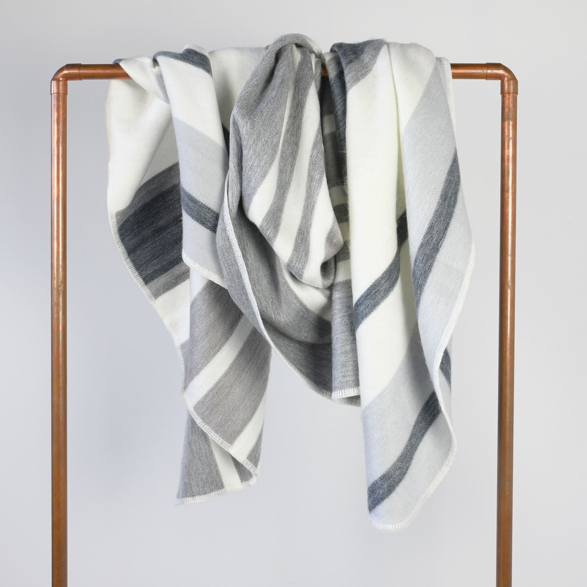 POKOLOKO Striped Alpaca Blanket #color_earl-grey-stripe
