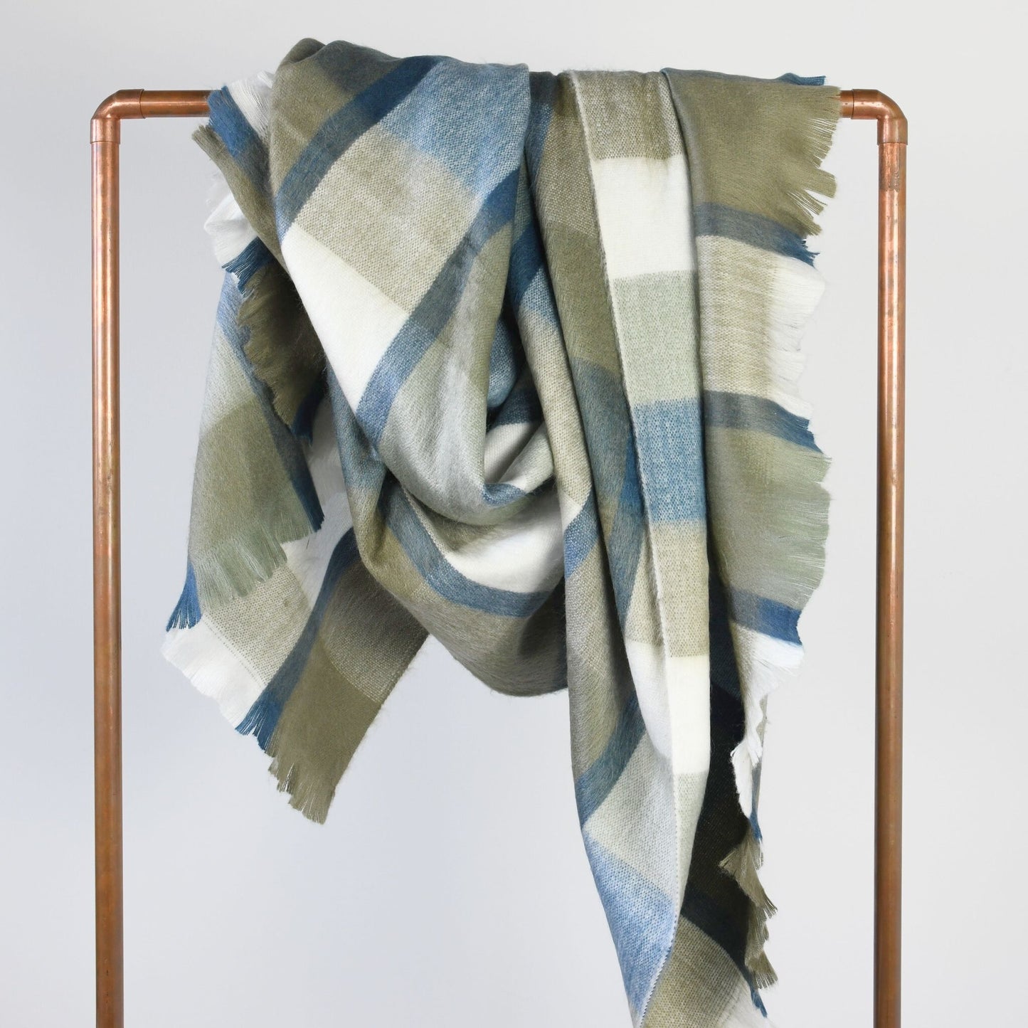 POKOLOKO Plaid Large Alpaca Blanket #color_camp-plaid
