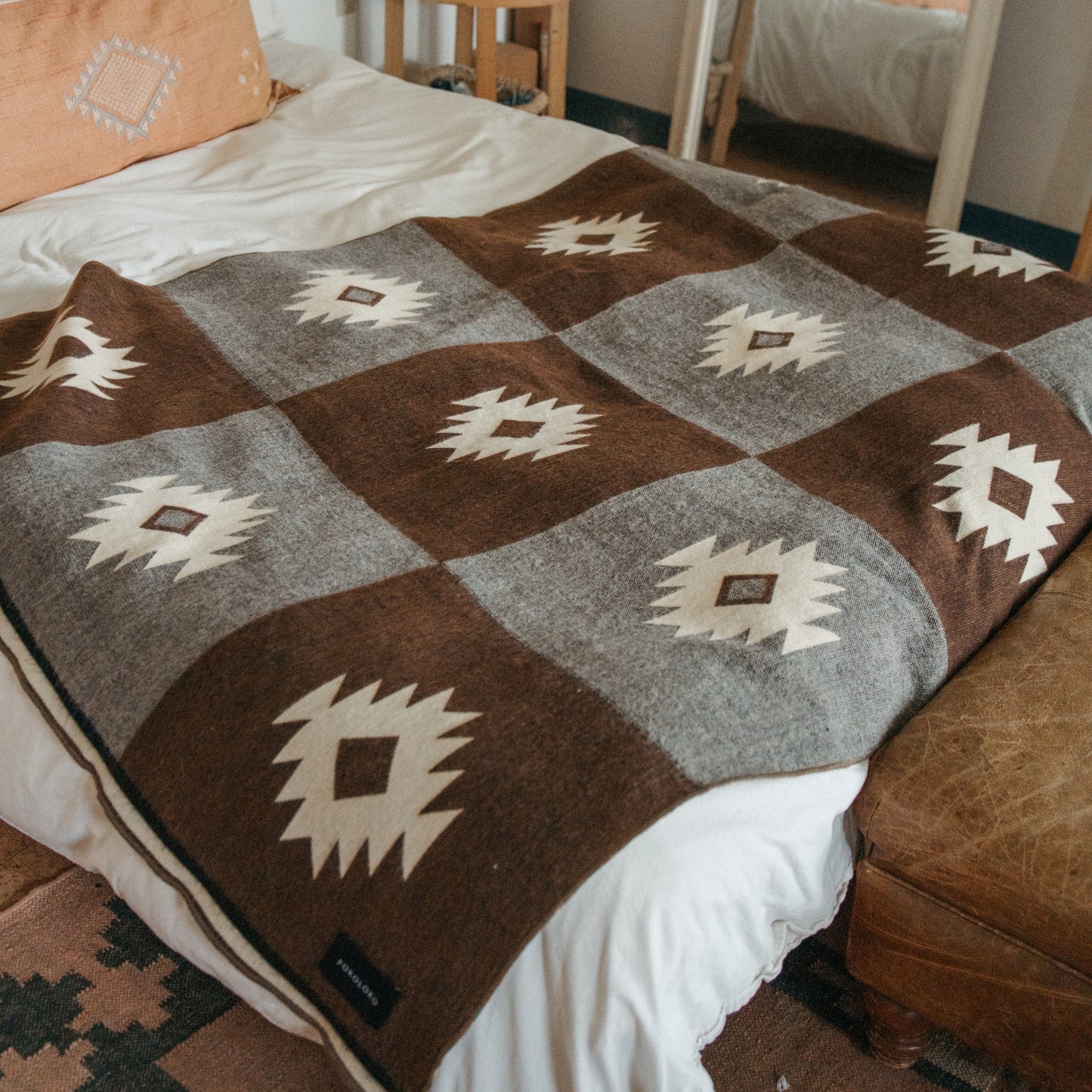 POKOLOKO Southwest Blanket #color_fleetwood