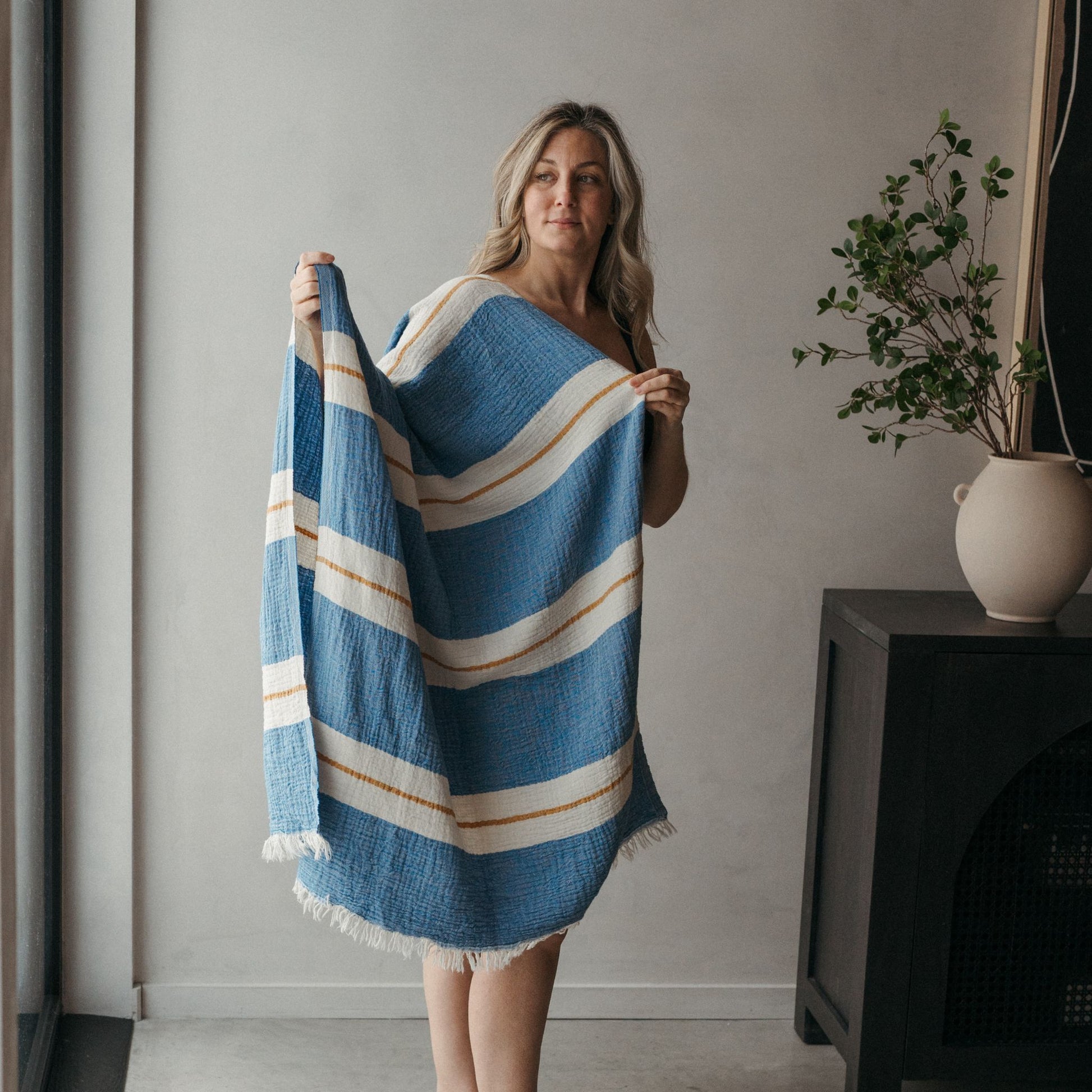 Crinkle Towel POKOLOKO #color_royal-blue