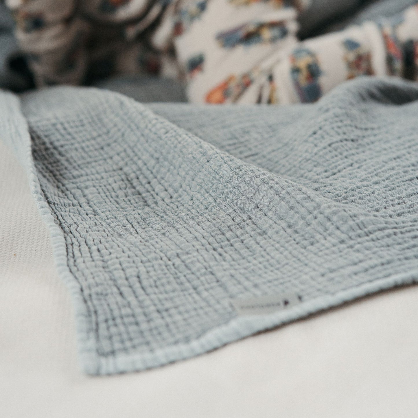 POKOLOKO Crinkle Cotton Baby Blanket #color_beau-blue