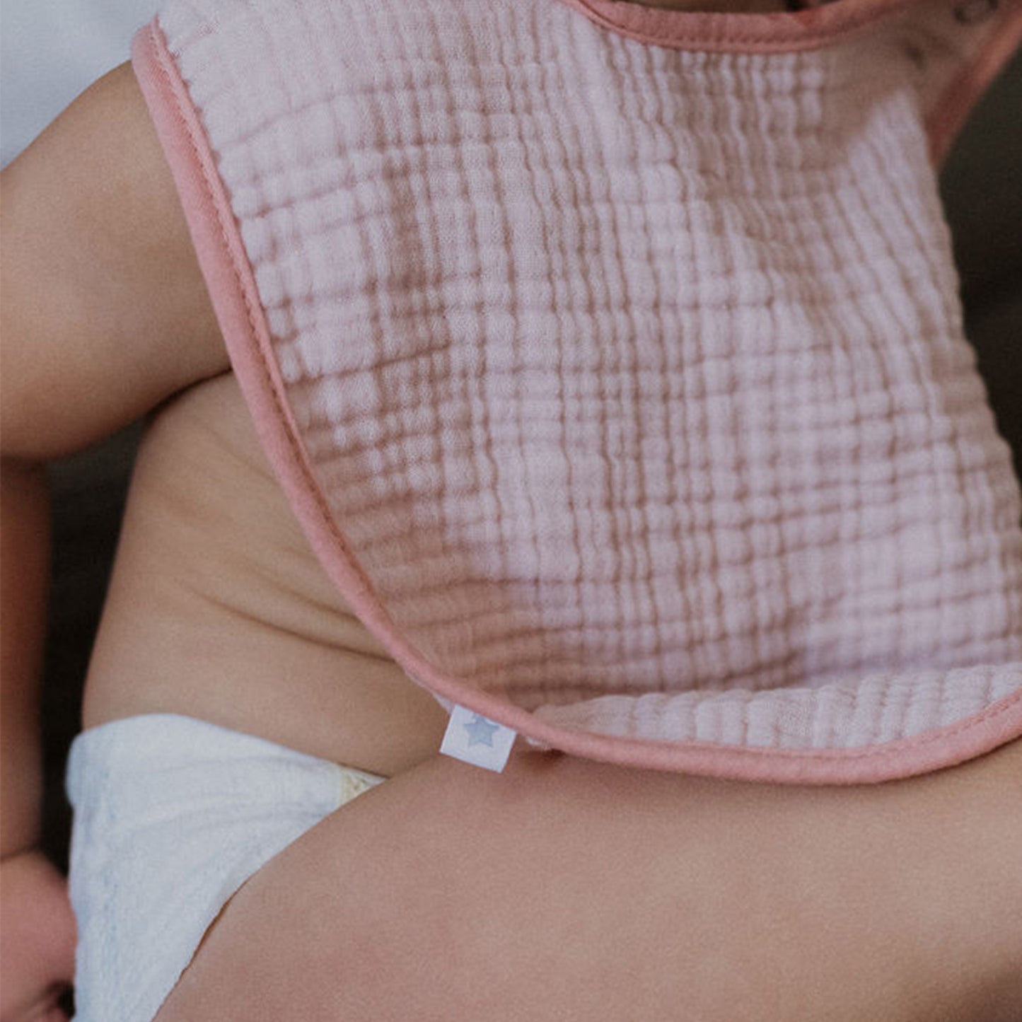 POKOLOKO Crinkle Bib #color_seashell