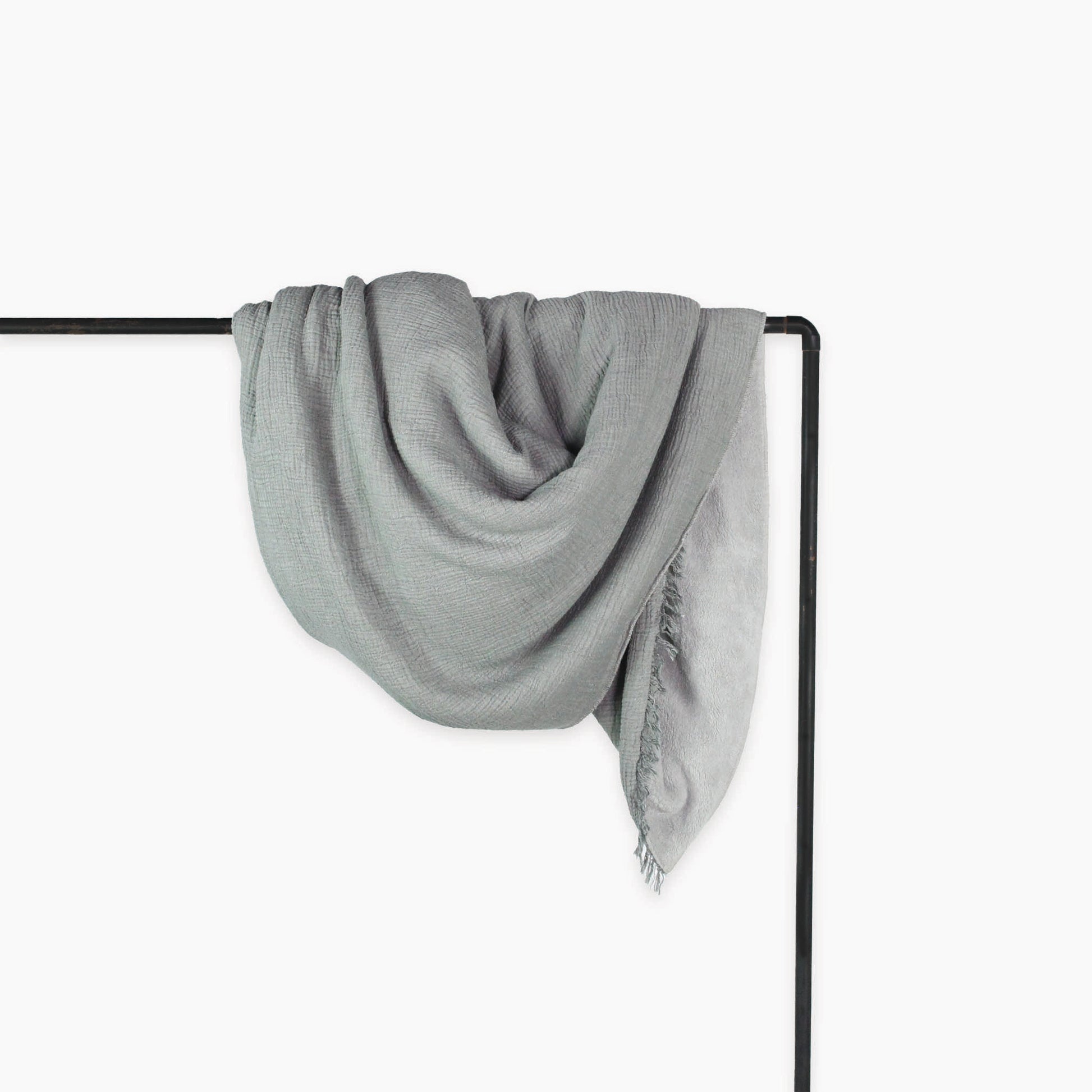 POKOLOKO Crinkle Fleece-Lined Throw #color_crinkle-charcoal-grey