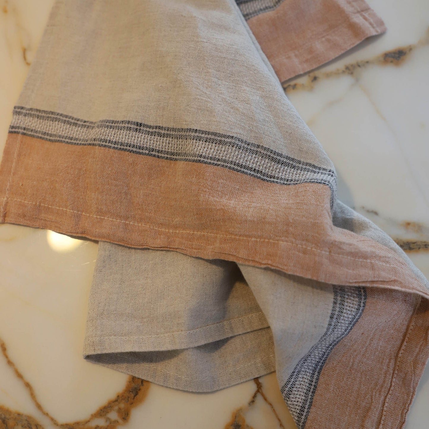 POKOLOKO French Stripe Linen Hand Towel #color_natural-mandarin