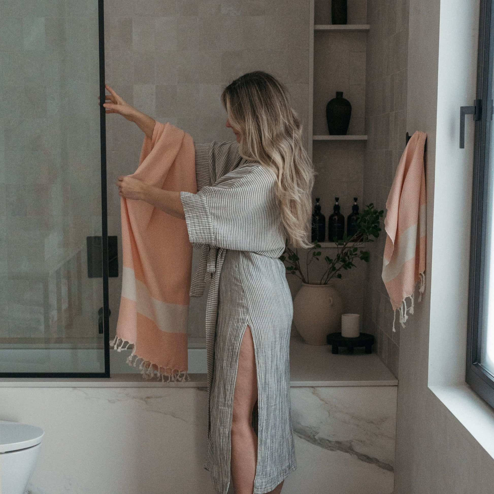 POKOLOKO Diamond Towel #color_grapefruit-diamond