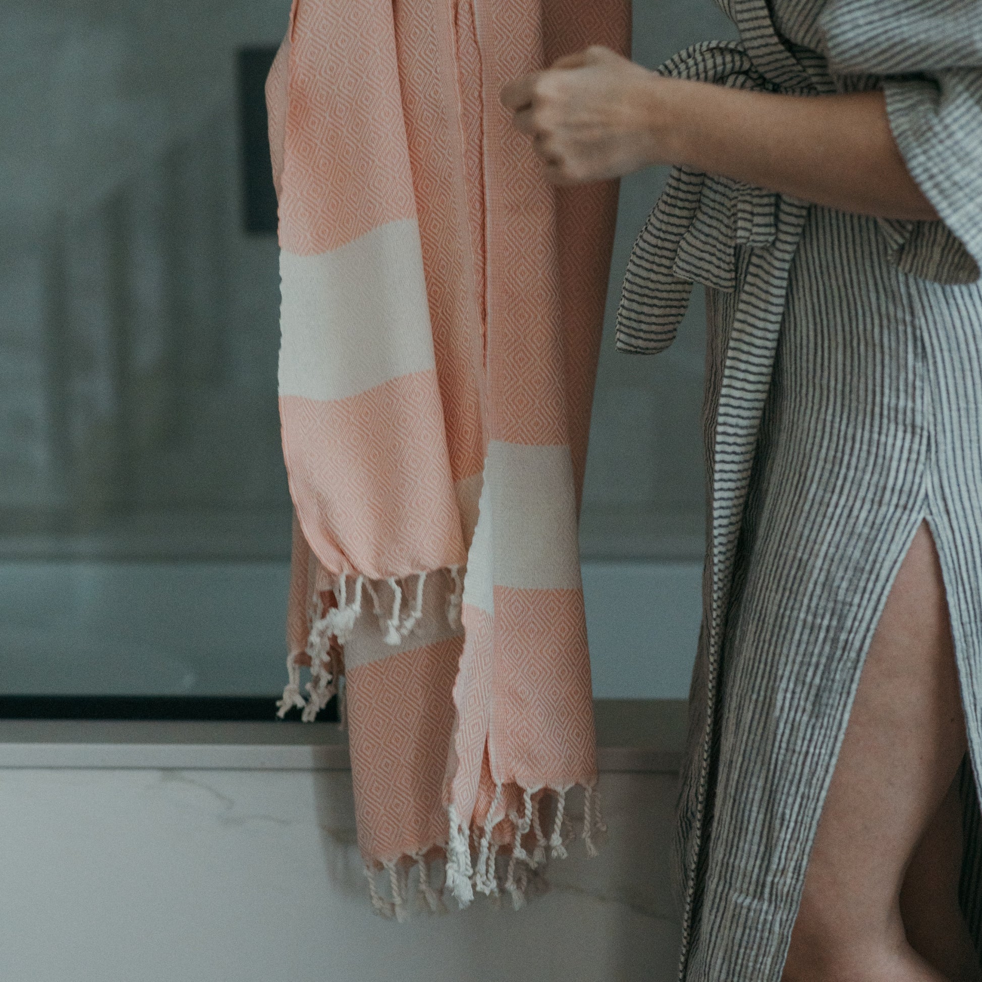 POKOLOKO Diamond Towel #color_grapefruit-diamond