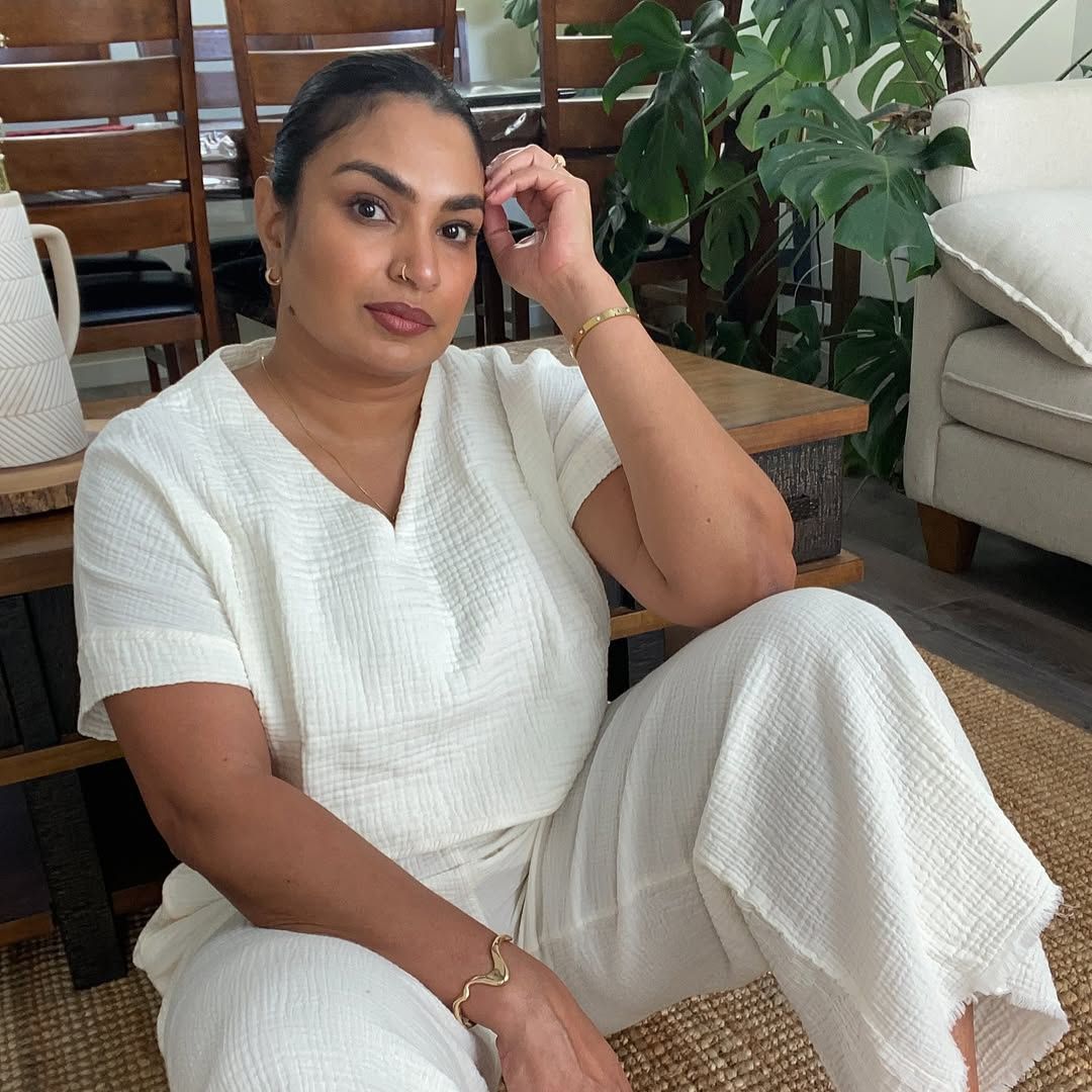 POKOLOKO Crinkle Crop Top #color_crinkle-cream