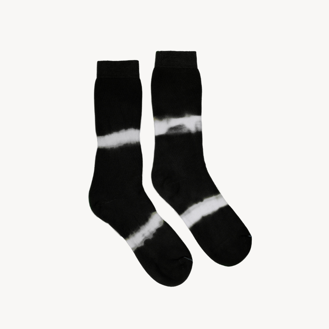 POKOLOKO Pima Terry Tie Dye Socks #color_black-tie-dye