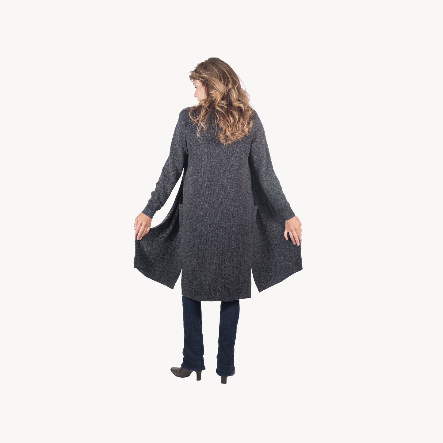 POKOLOKO Long Cartier Alpaca Sweater #color_dark-grey-cartier