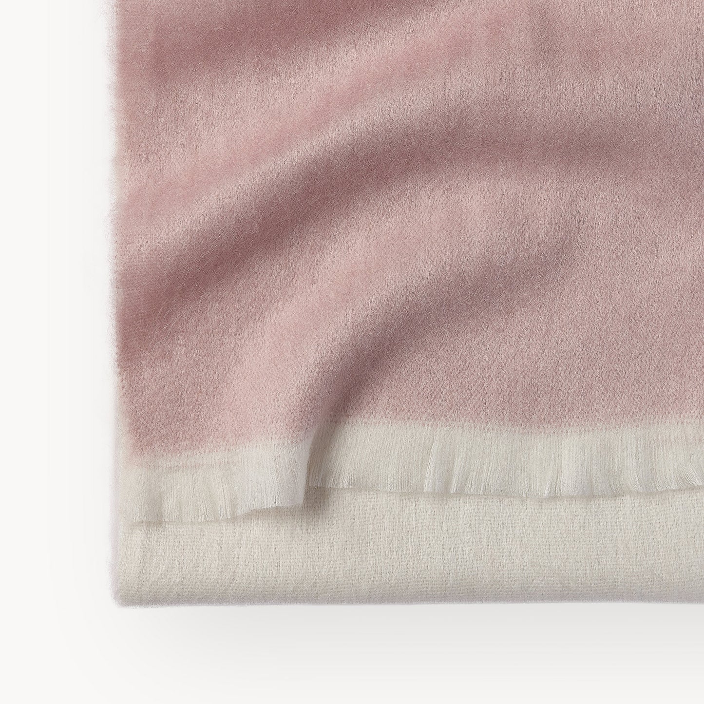 POKOLOKO Alpaca Seamless Ombre Scarf #color_kiss
