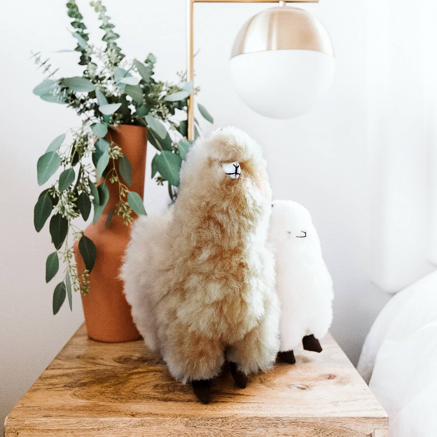 POKOLOKO Alpaca Fur Standing Alpaca #color_beige