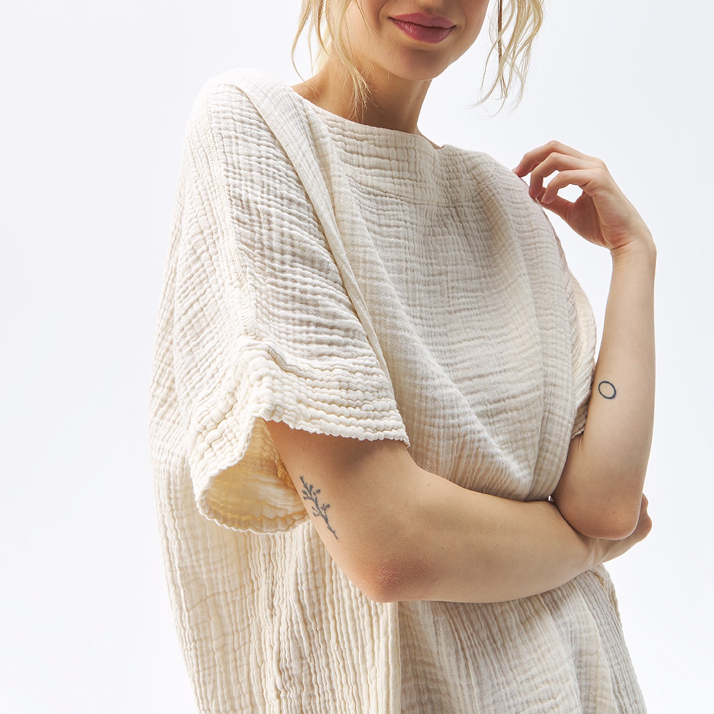 POKOLOKO Crinkle Balloon Dress #color_crinkle-cream