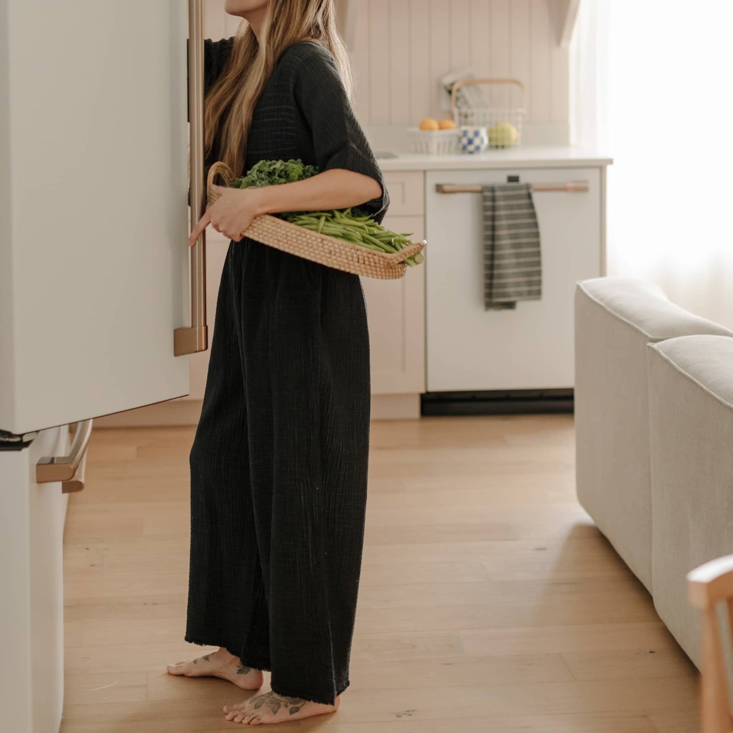 POKOLOKO Crinkle Palazzo Pants #color_crinkle-black