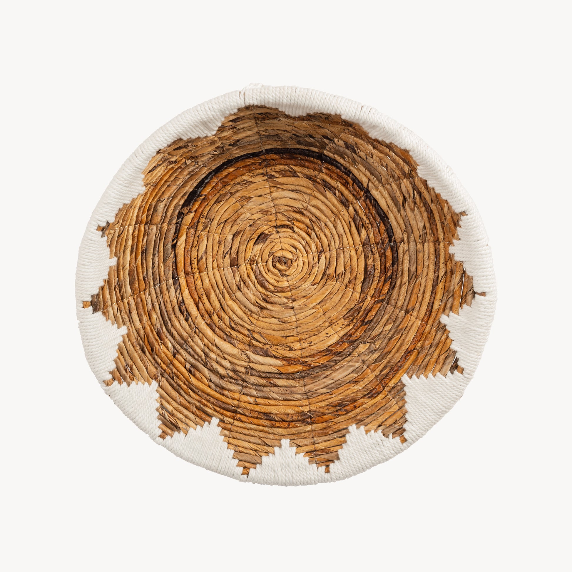 POKOLOKO Rounded Wall Basket #color_white-natural