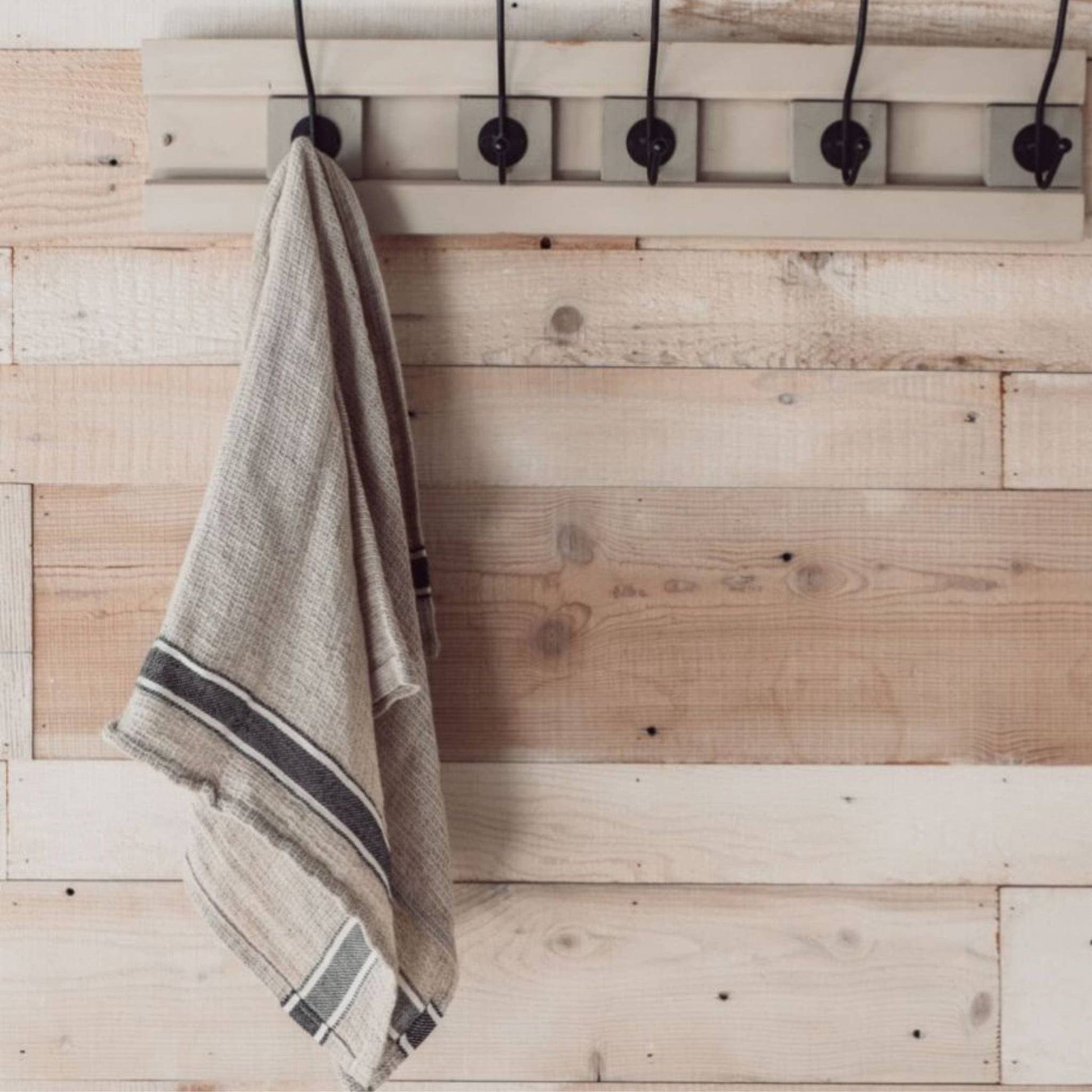 POKOLOKO Linen Hand Towel #color_black-linen